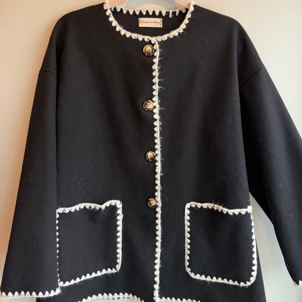 Rare Made in Italy Women’s Sophisticated Black Cardigan with White Trim Size XL